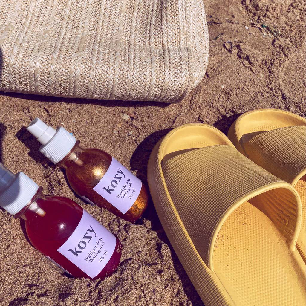 Brume bronzante et hydratante couleur bronze بخاخ مساعد على التان