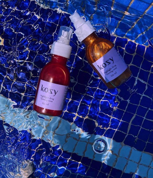 Brume bronzante et hydratante couleur bronze بخاخ مساعد على التان